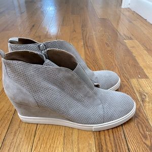 Linea Paolo wedge sneaker